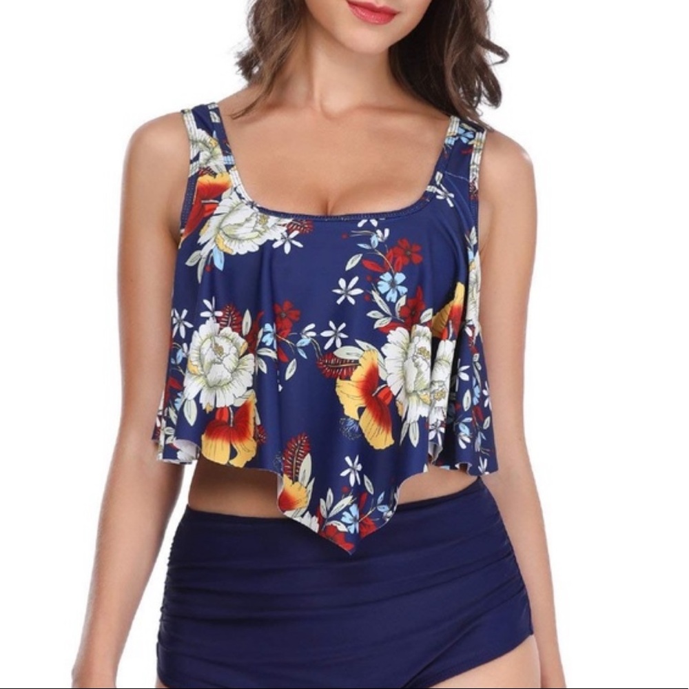 New Plus Floral Flyaway Ruffle Swim Top